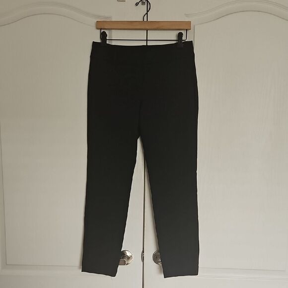 Women's Black Slim Leg Signature Fit Pants - Picture 1 of 16